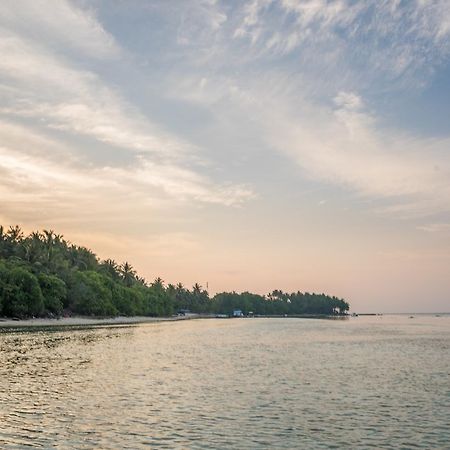 Fulhadhoo Inn 외부 사진